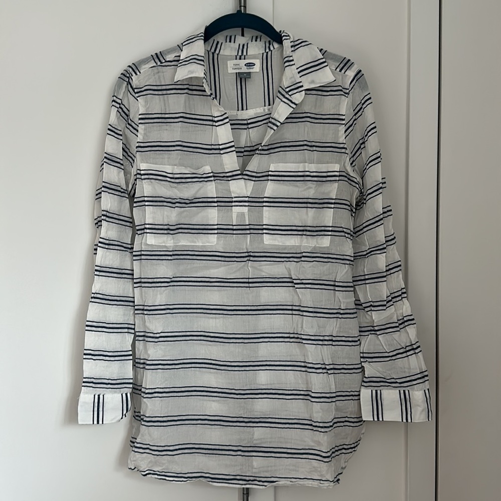 Old Navy striped tunic/cover-up (size M)